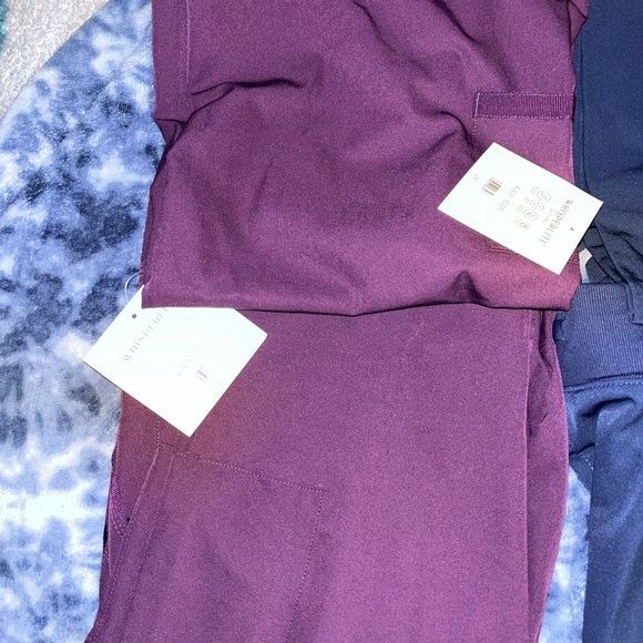 Scrub sets - Picture 2 of 5